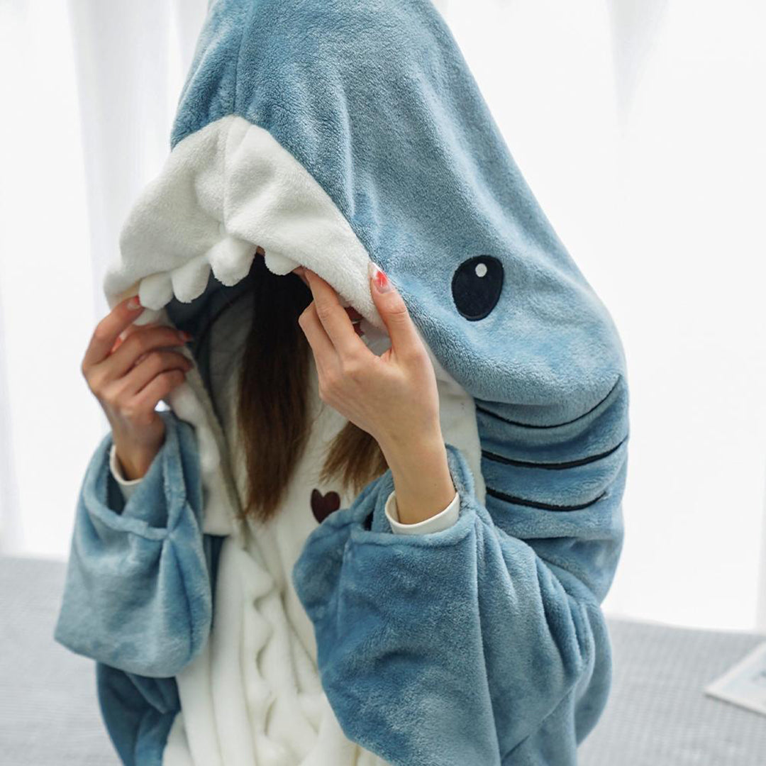 Manta Tiburón™ – Shark Blanket